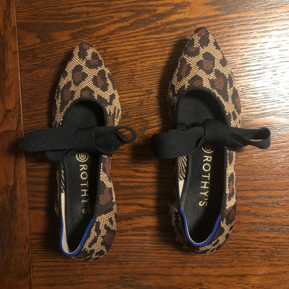 Rothy´s Leopard Flat Mary Janes with bows